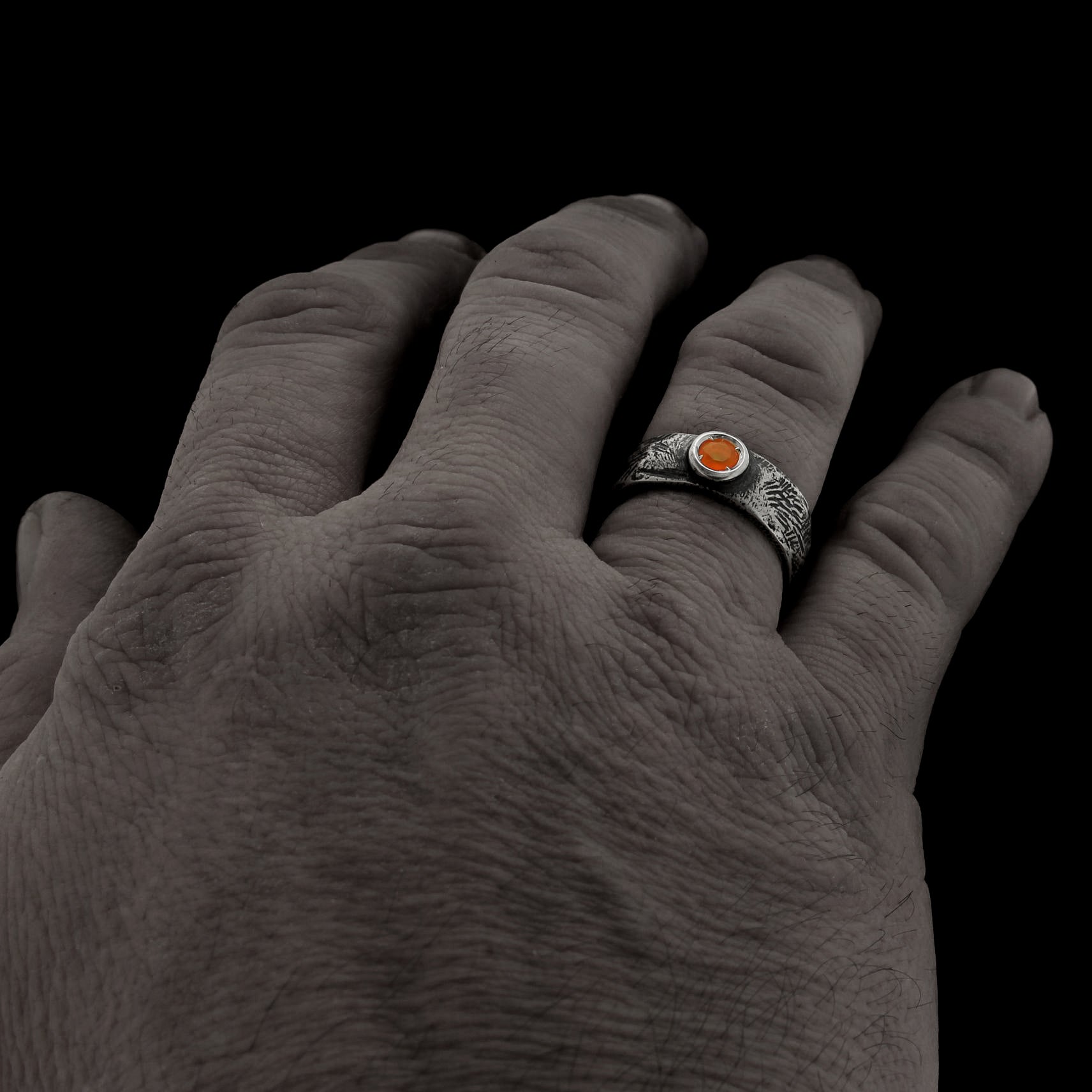 PIEDRA Y FUEGO
