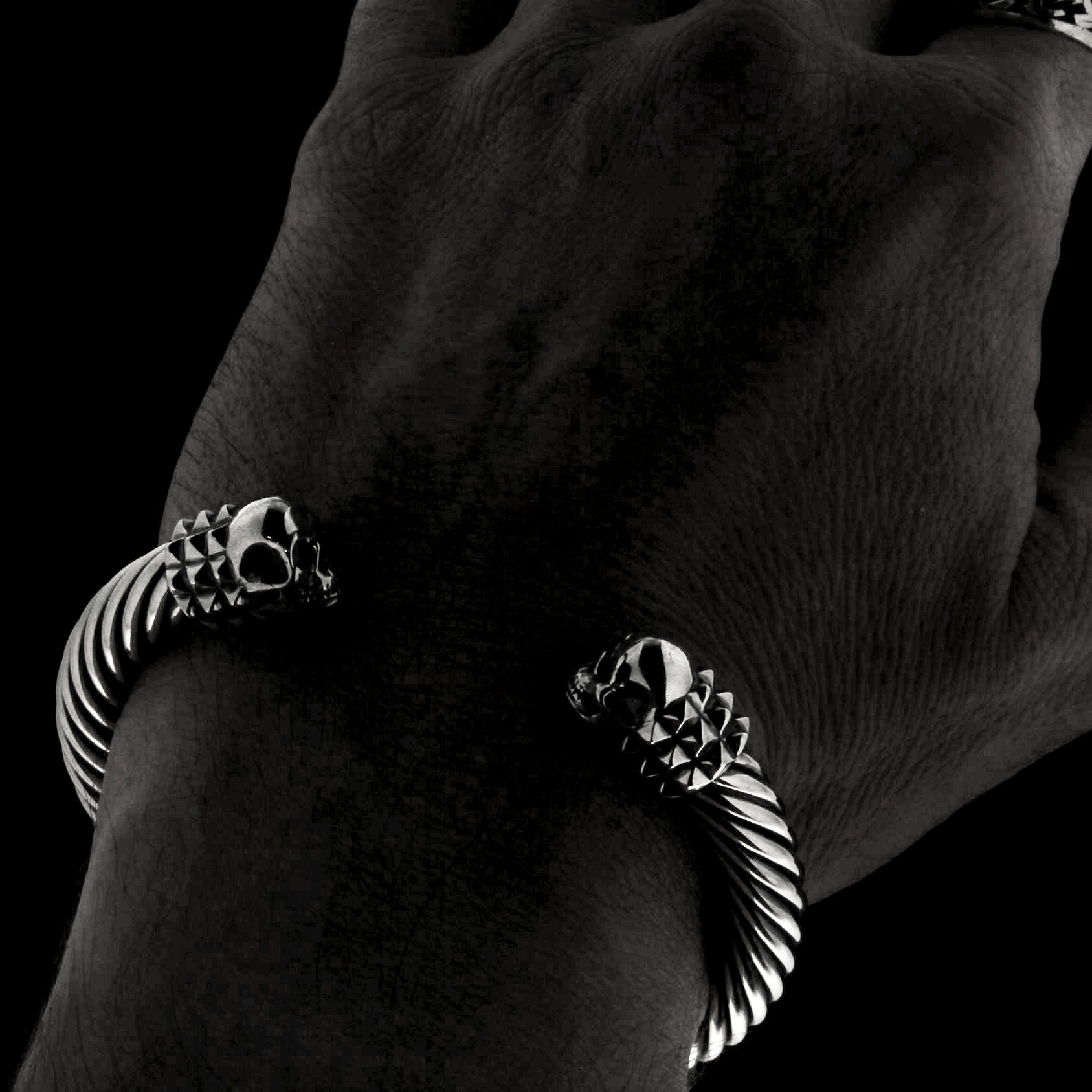 CARNABY TWIST