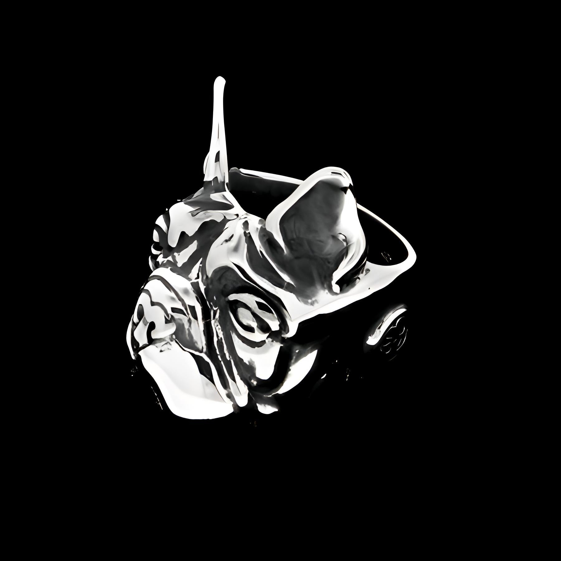 FRENCH BULLDOG