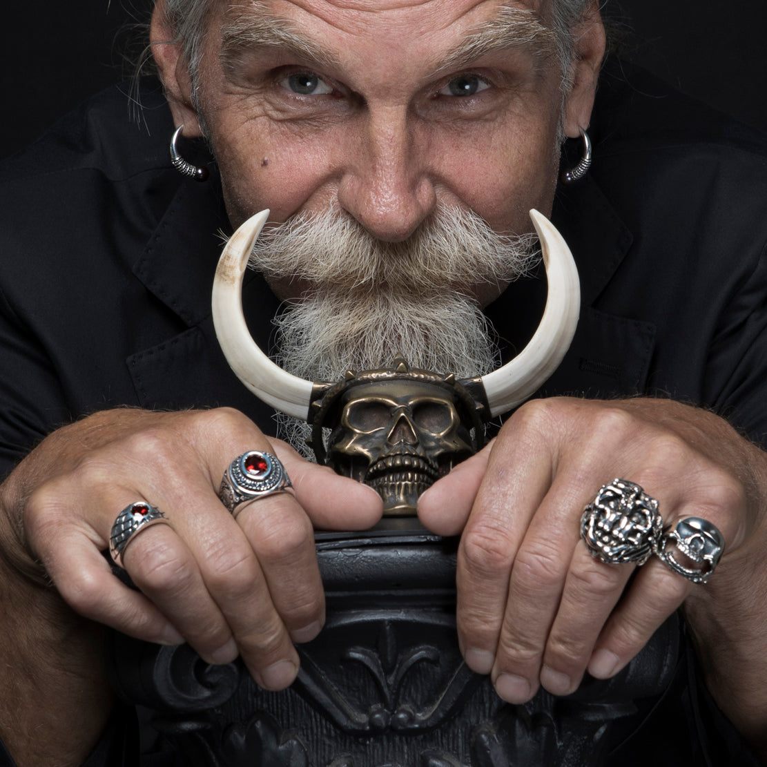 RAIDER